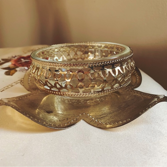 Vintage Raimond Crystal Bowl Candy Dish with Attached Silver Plate Lily Pad 4" - Picture 3 of 6